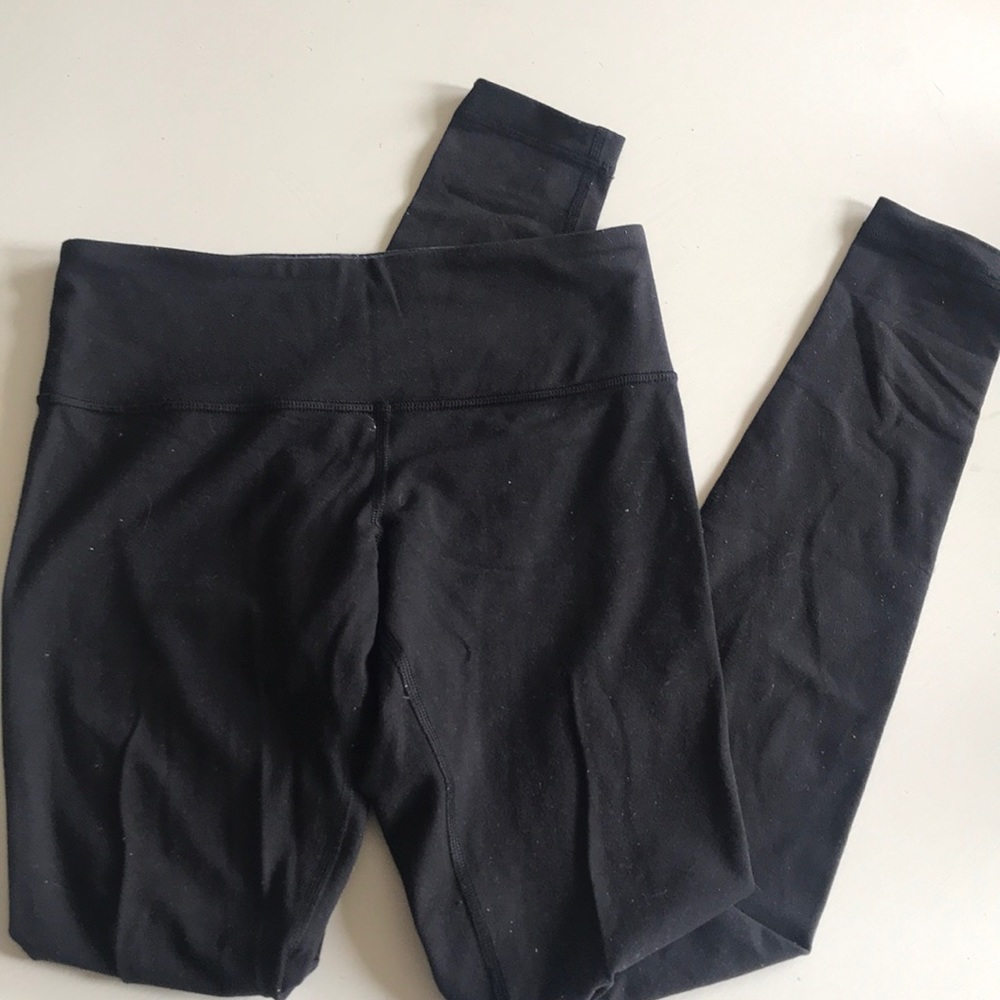 Lulu plain black workout leggings